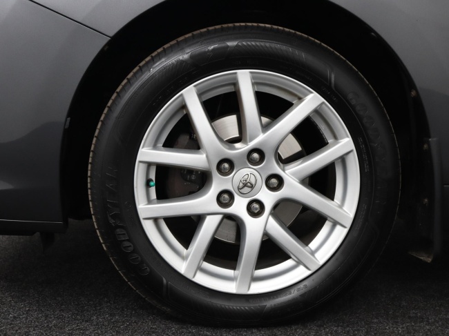 Toyota Verso - 1.8 VVT-i Dynamic Business Limited