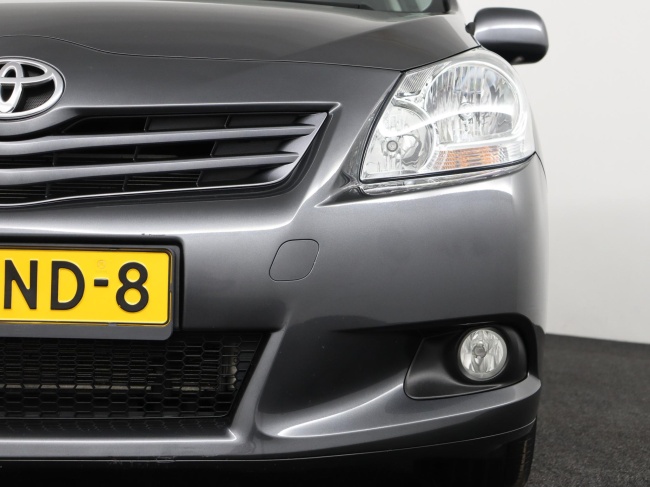 Toyota Verso - 1.8 VVT-i Dynamic Business Limited