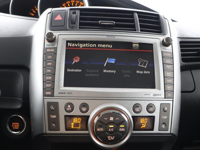 Toyota Verso - 1.8 VVT-i Dynamic Business Limited