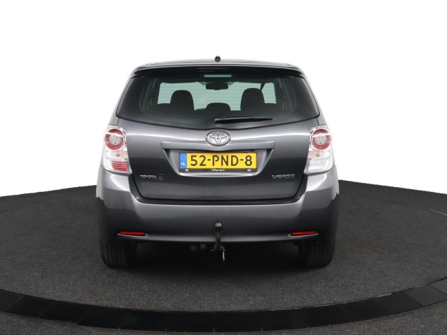 Toyota Verso - 1.8 VVT-i Dynamic Business Limited
