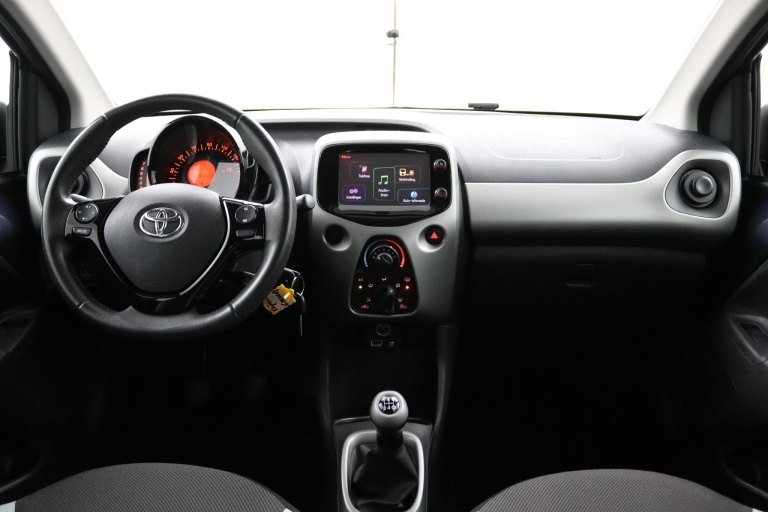 Toyota Aygo - 1.0 VVT-i x-play 10