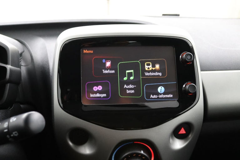 Toyota Aygo - 1.0 VVT-i x-play 14
