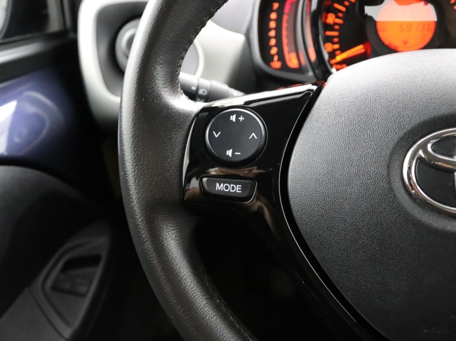 Toyota Aygo - 1.0 VVT-i x-play