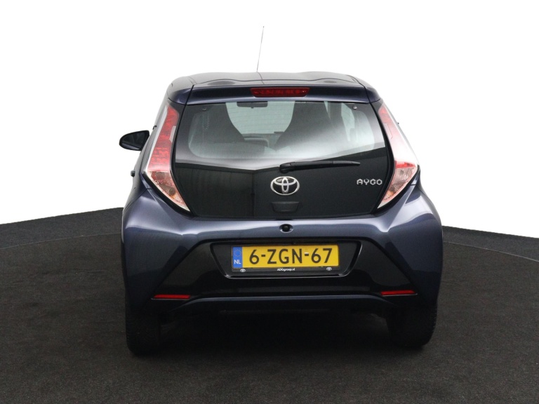 Toyota Aygo - 1.0 VVT-i x-play 7