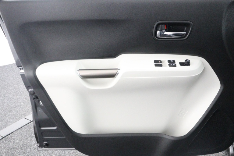 Suzuki Ignis - 1.2 Select Intro 42