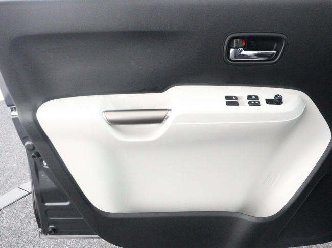Suzuki Ignis - 1.2 Select Intro