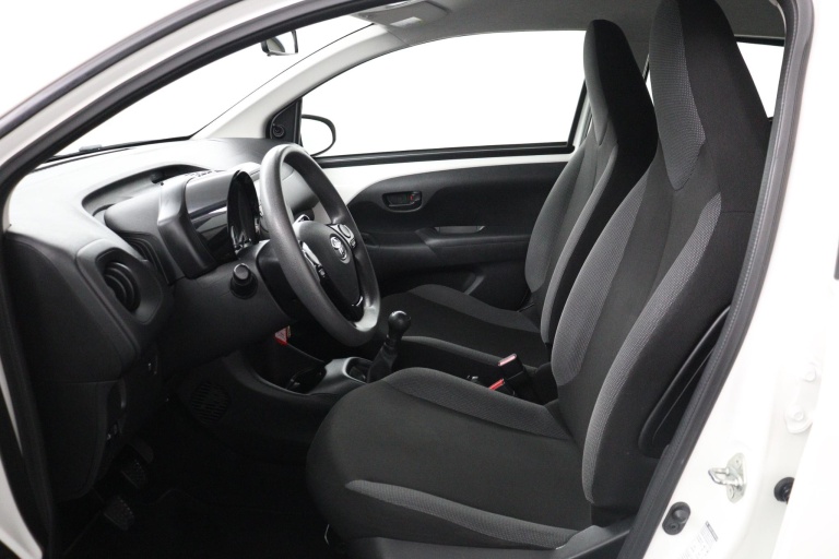 Toyota Aygo - 1.0 VVT-i x-fun 14