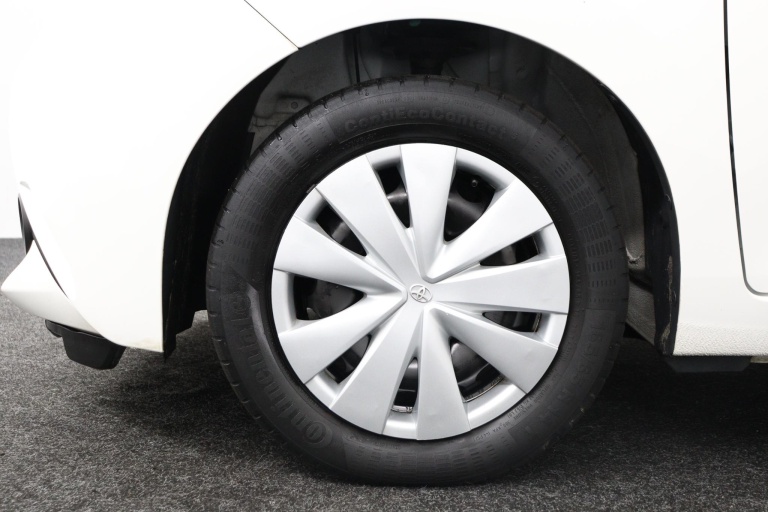 Toyota Aygo - 1.0 VVT-i x-fun 32