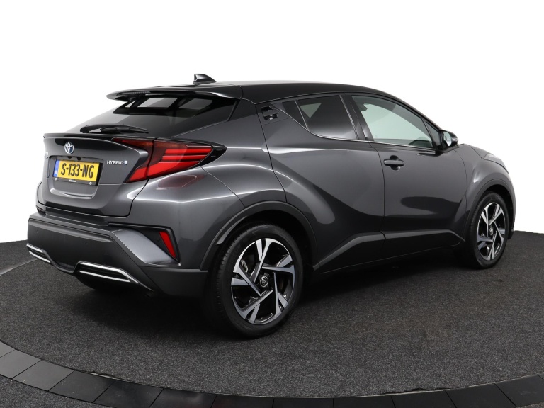 Toyota C-HR - 2.0 Hybrid Business Plus 2