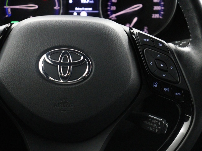 Toyota C-HR - 2.0 Hybrid Business Plus