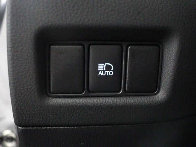 Toyota C-HR - 2.0 Hybrid Business Plus