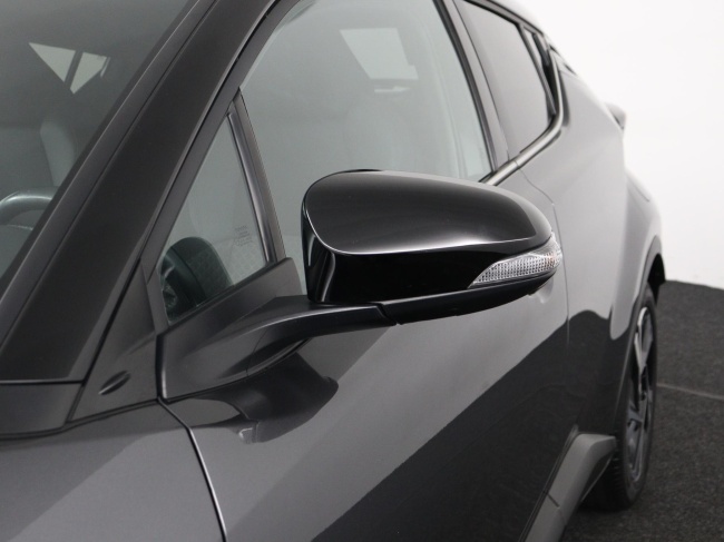 Toyota C-HR - 2.0 Hybrid Business Plus