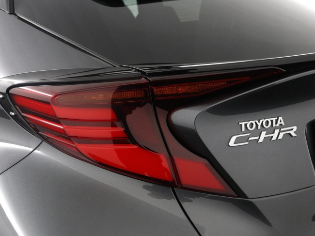 Toyota C-HR - 2.0 Hybrid Business Plus