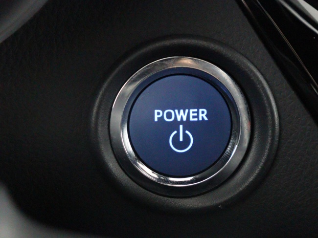 Toyota C-HR - 2.0 Hybrid Business Plus