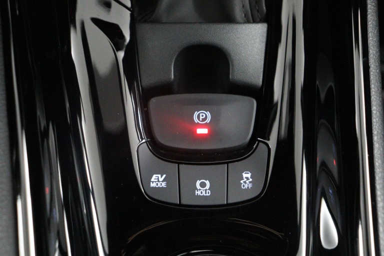 Toyota C-HR - 2.0 Hybrid Business Plus 63