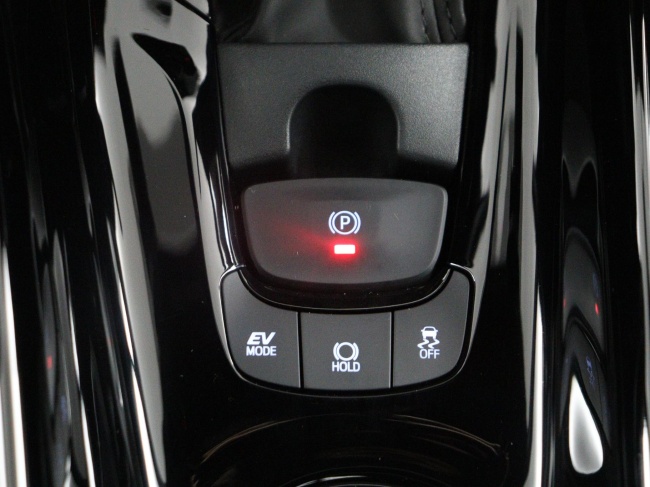 Toyota C-HR - 2.0 Hybrid Business Plus