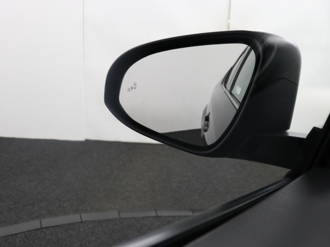 Toyota C-HR - 2.0 Hybrid Business Plus