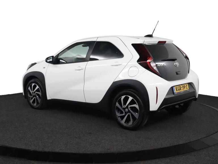 Toyota Aygo X - 1.0 VVT-i S-CVT Pulse 12