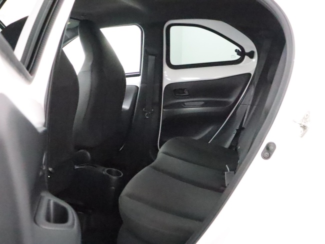Toyota Aygo X - 1.0 VVT-i S-CVT Pulse