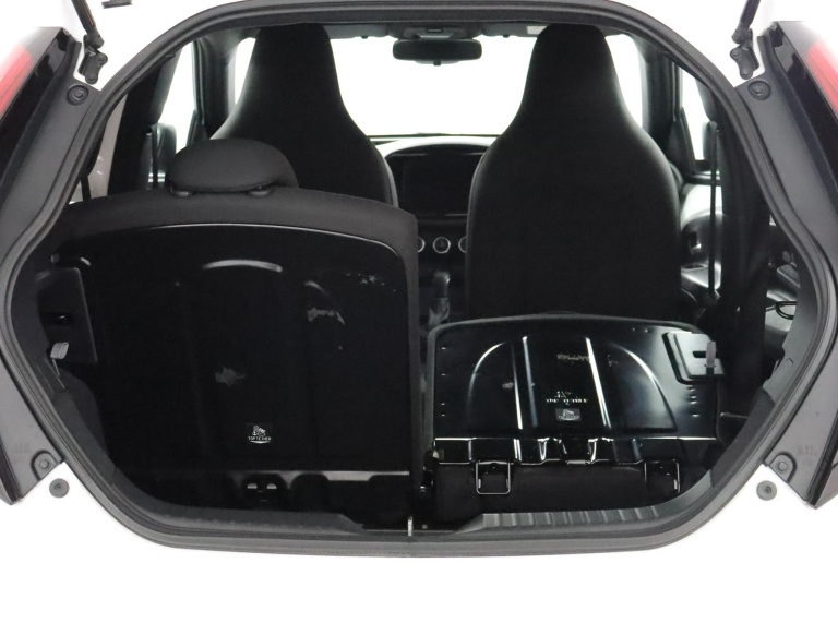 Toyota Aygo X - 1.0 VVT-i S-CVT Pulse 25