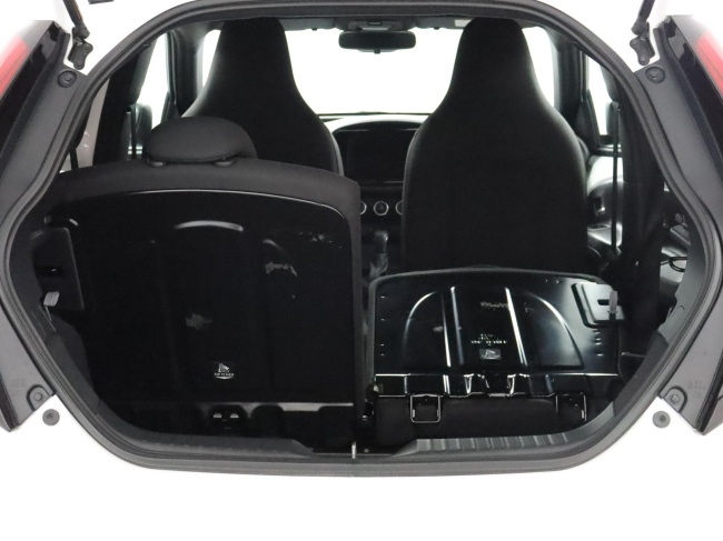 Toyota Aygo X - 1.0 VVT-i S-CVT Pulse