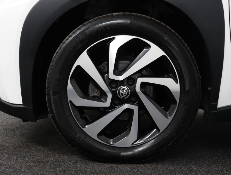 Toyota Aygo X - 1.0 VVT-i S-CVT Pulse 39