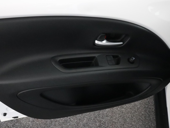 Toyota Aygo X - 1.0 VVT-i S-CVT Pulse