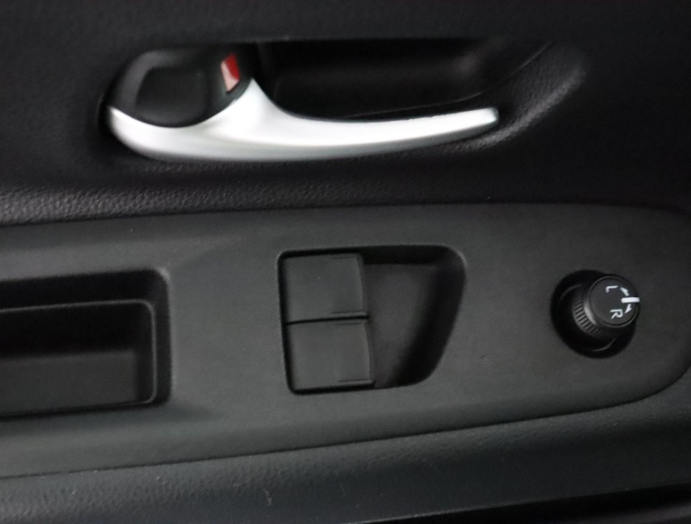 Toyota Aygo X - 1.0 VVT-i S-CVT Pulse 41