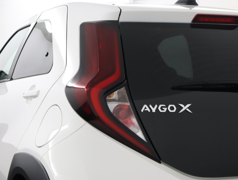 Toyota Aygo X - 1.0 VVT-i S-CVT Pulse 42