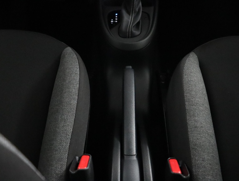 Toyota Aygo X - 1.0 VVT-i S-CVT Pulse 60