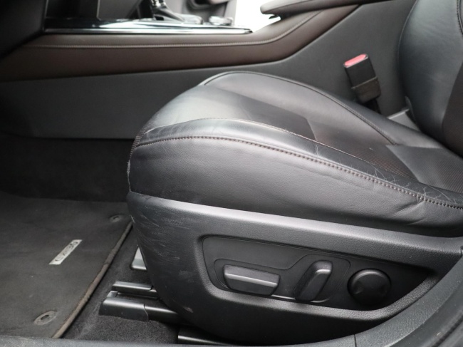 Mazda CX-30 - 2.0 e-SkyActiv-X M Hybrid Luxury