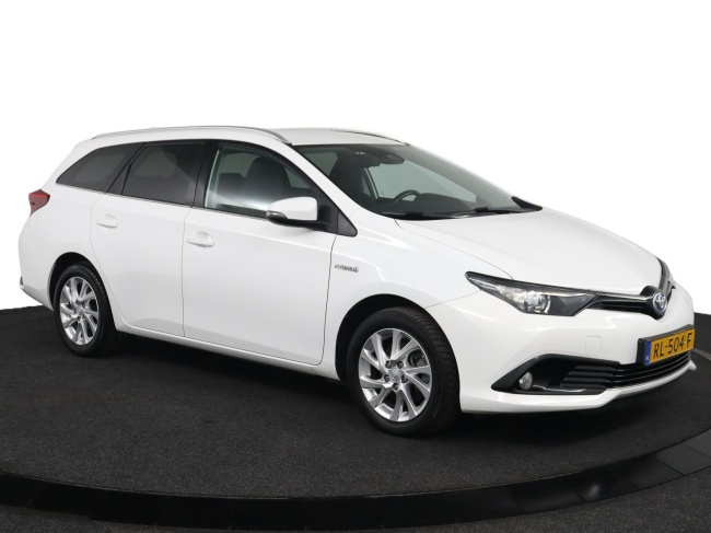 Toyota Auris Touring Sports - 1.8 Hybrid Dynamic Go