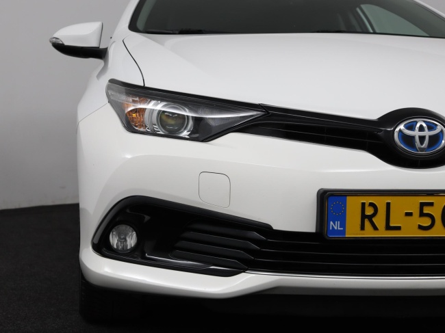 Toyota Auris Touring Sports - 1.8 Hybrid Dynamic Go