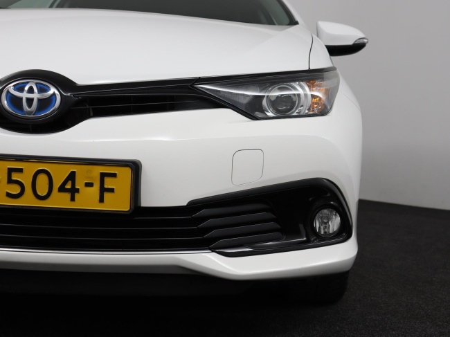 Toyota Auris Touring Sports - 1.8 Hybrid Dynamic Go
