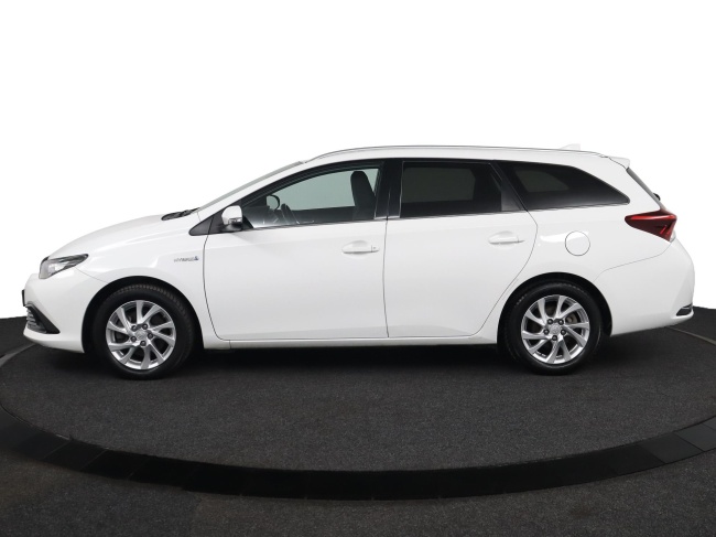 Toyota Auris Touring Sports - 1.8 Hybrid Dynamic Go