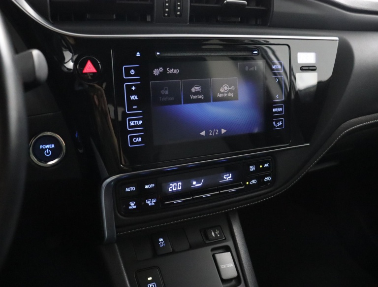 Toyota Auris Touring Sports - 1.8 Hybrid Dynamic Go 53