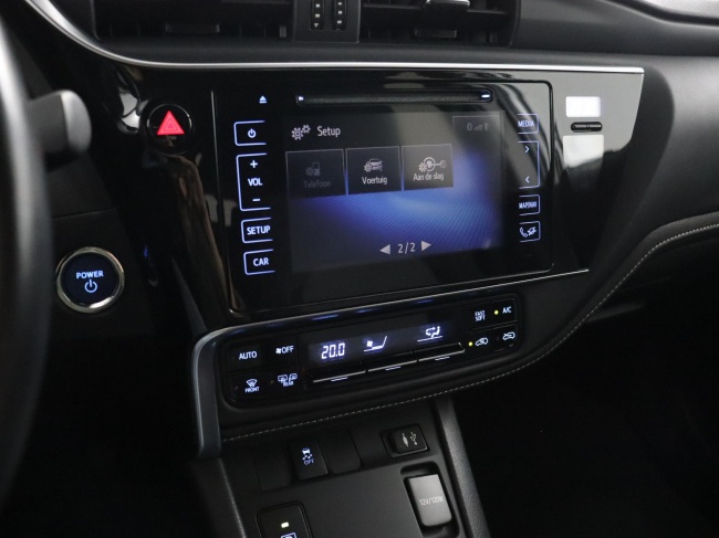 Toyota Auris Touring Sports - 1.8 Hybrid Dynamic Go