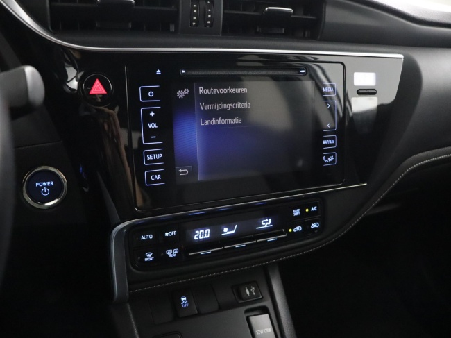 Toyota Auris Touring Sports - 1.8 Hybrid Dynamic Go