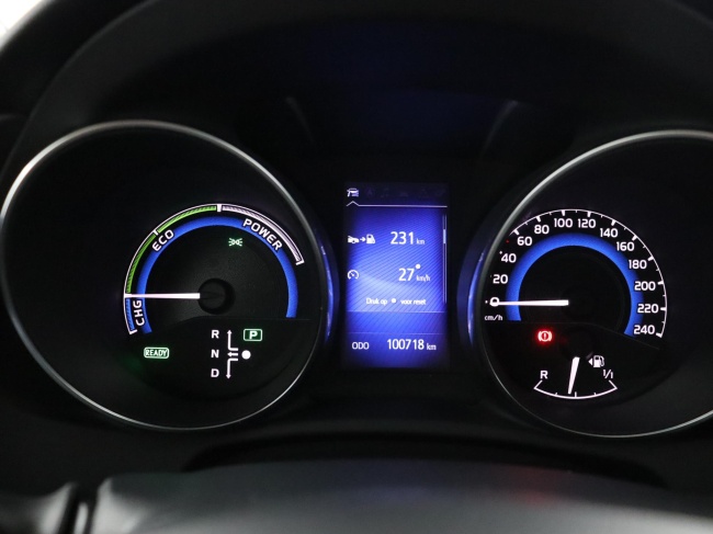 Toyota Auris Touring Sports - 1.8 Hybrid Dynamic Go