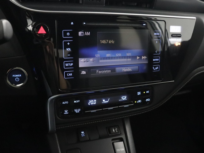 Toyota Auris Touring Sports - 1.8 Hybrid Dynamic Go