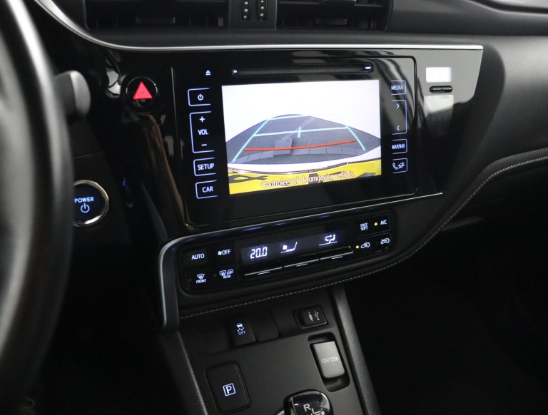 Toyota Auris Touring Sports - 1.8 Hybrid Dynamic Go 9