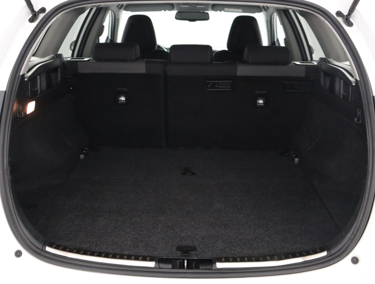 Toyota Auris Touring Sports - 1.8 Hybrid Dynamic Go 23