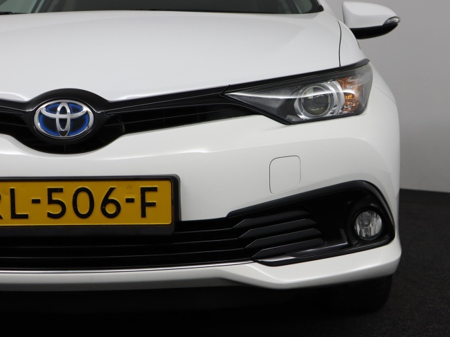 Toyota Auris Touring Sports - 1.8 Hybrid Dynamic Go