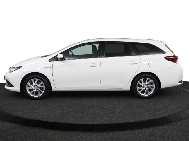 Toyota Auris Touring Sports - 1.8 Hybrid Dynamic Go