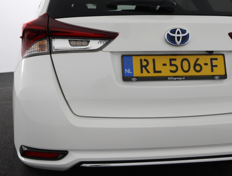 Toyota Auris Touring Sports - 1.8 Hybrid Dynamic Go 43