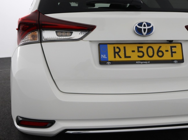 Toyota Auris Touring Sports - 1.8 Hybrid Dynamic Go