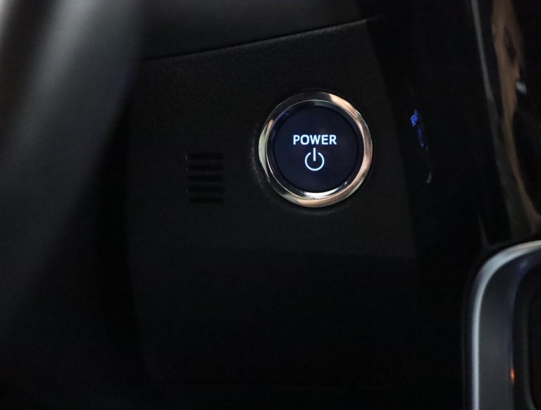 Toyota Auris Touring Sports - 1.8 Hybrid Dynamic Go 49