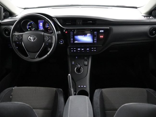 Toyota Auris Touring Sports - 1.8 Hybrid Dynamic Go