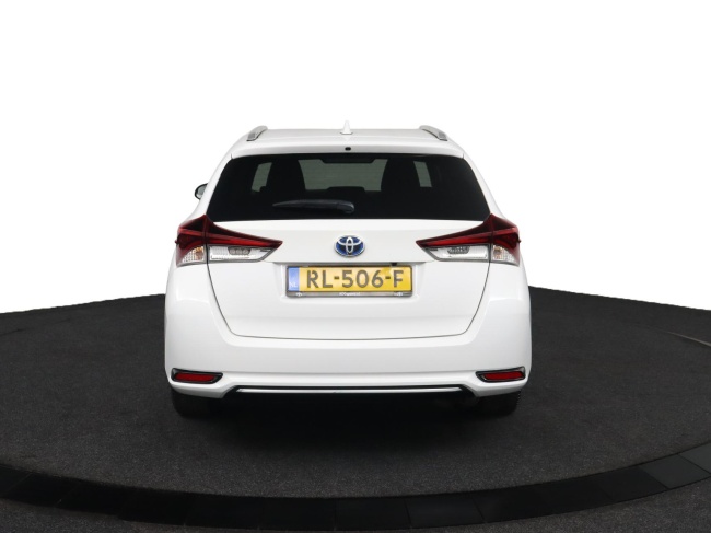 Toyota Auris Touring Sports - 1.8 Hybrid Dynamic Go