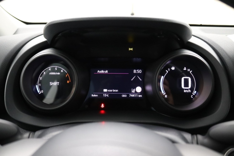 Toyota Yaris - 1.5 VVT-i Dynamic Trekhaak 11